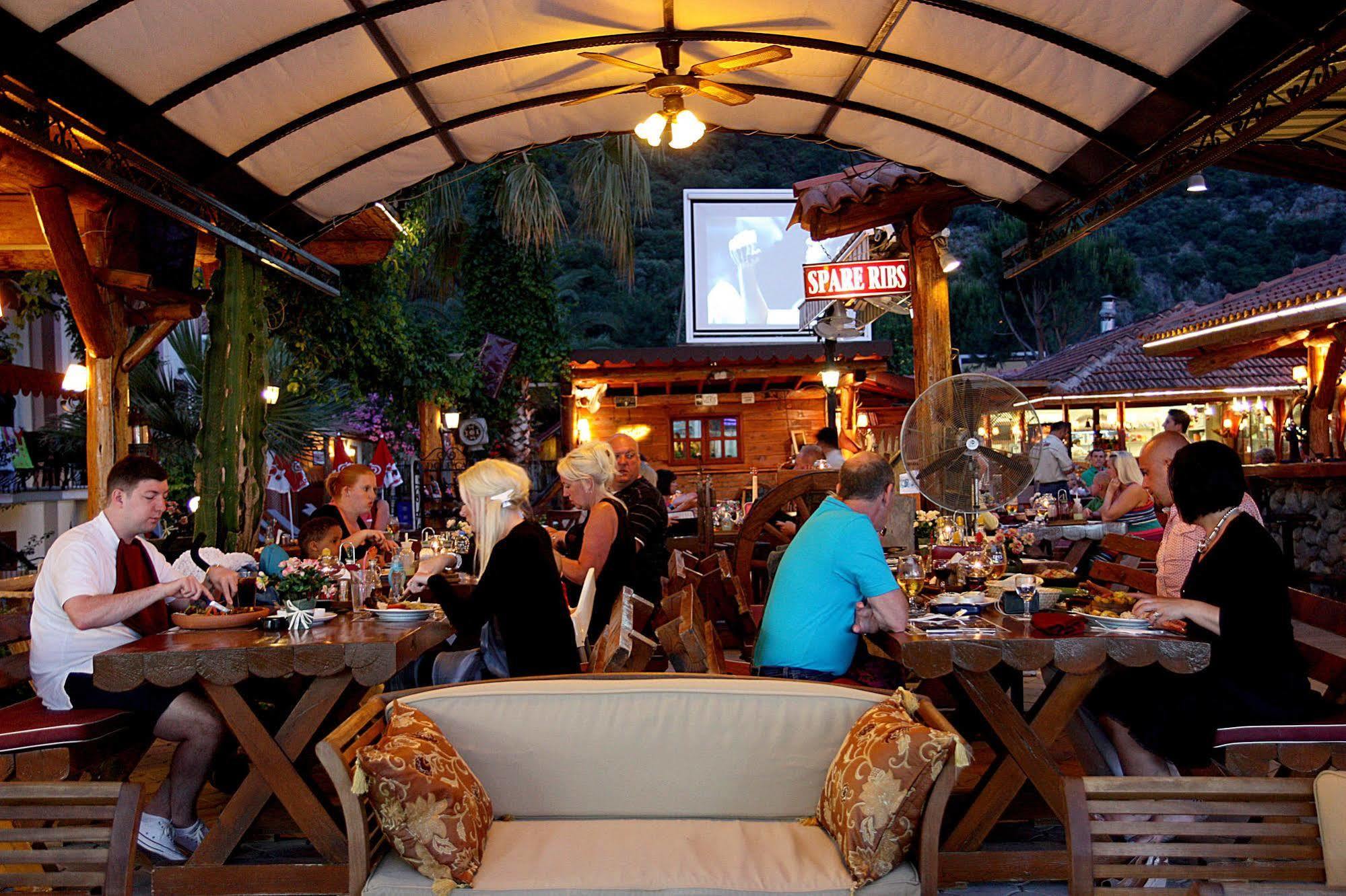 Flying Dutchman Hotel Öludeniz Exteriör bild